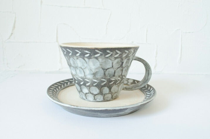 【小鯖美保子】カップソーサー 直径約9.5cm