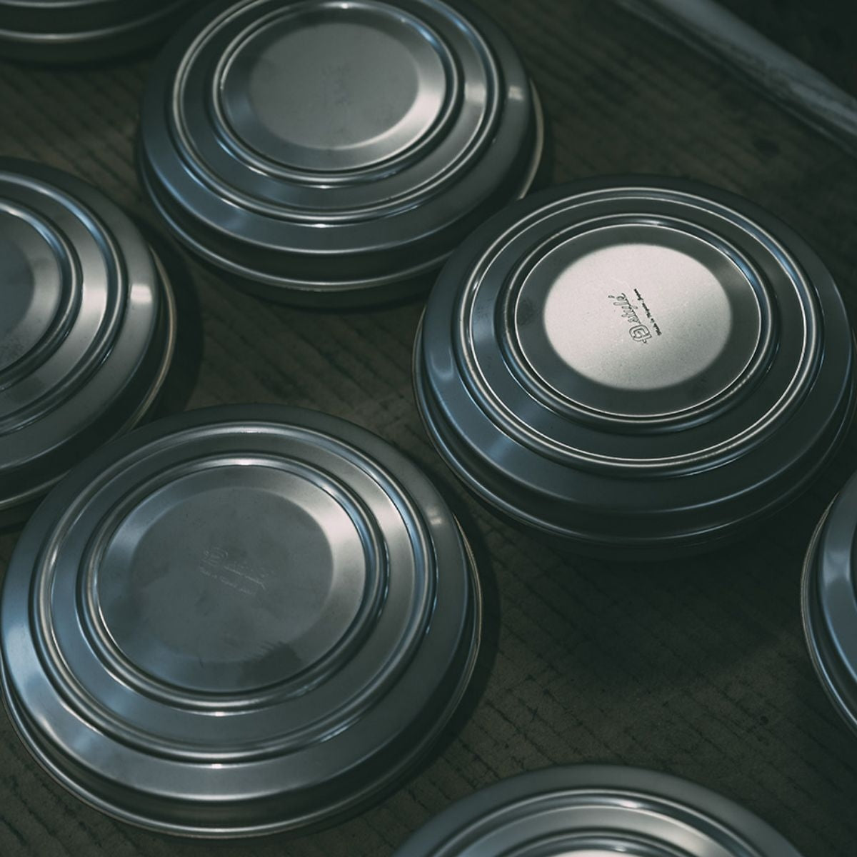 【FD STYLE エフディースタイル】湯たんぽ ステンレス シルバー×コットン(ウェーブ・ケーブル)