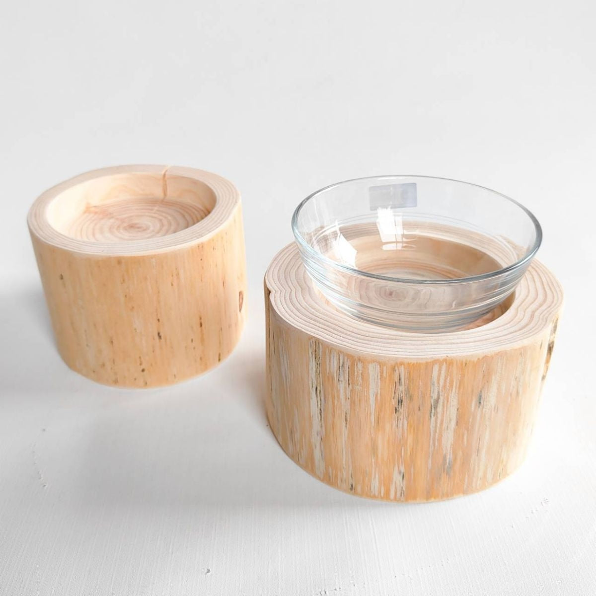 【Felesto フェレスト】Log Bowl ヒノキのログボウル 丸太の餌台 ごはんお水兼用 耐熱ガラスボウル付