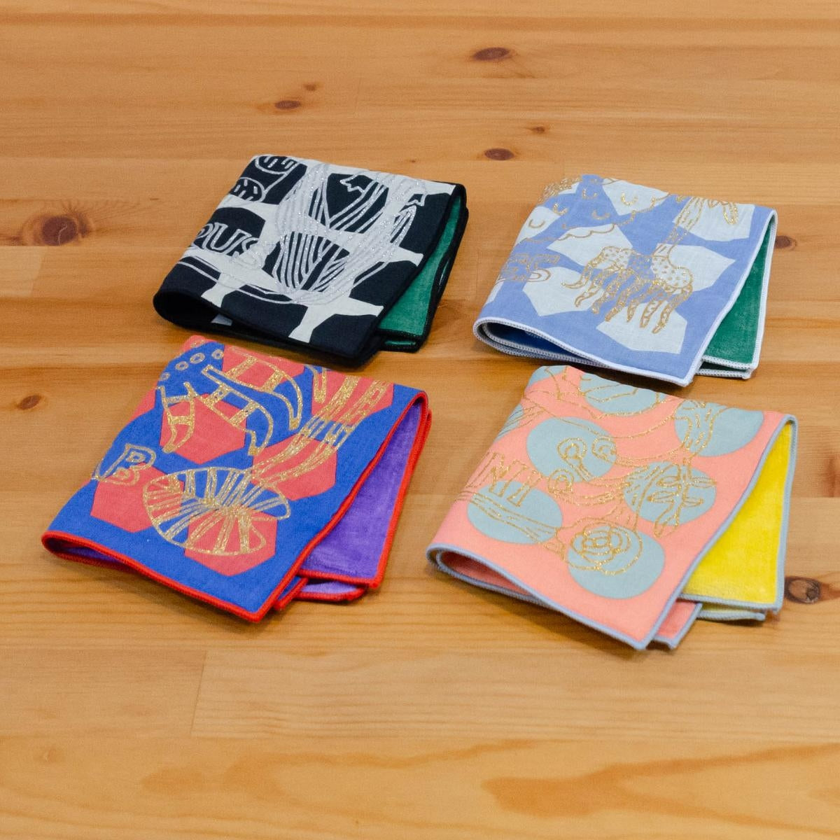 【KODUE HIBINO ひびのこづえ】星座ミニタオル おひつじ座・おうし座・ふたご座・かに座