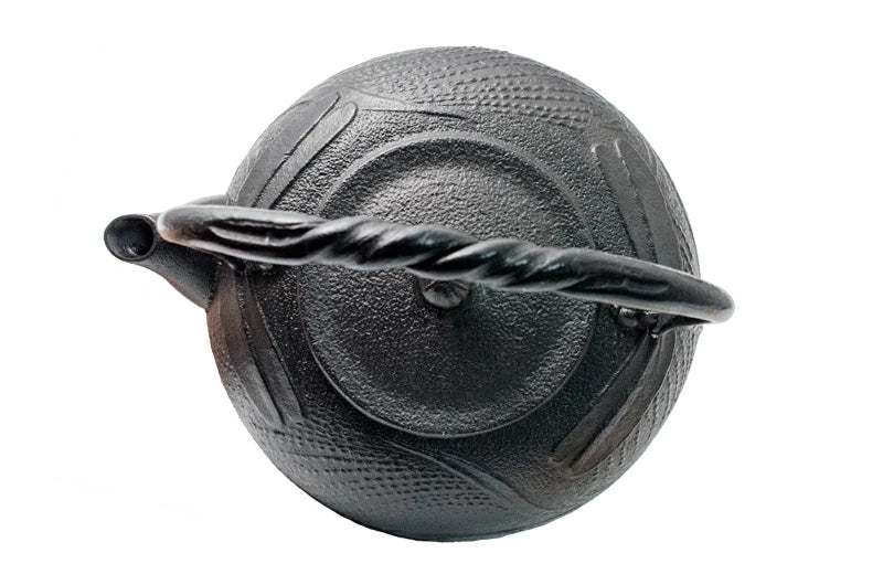 【及富】南部鉄器 平丸型 鉄瓶 とんぼ(蜻蛉) 1.2L