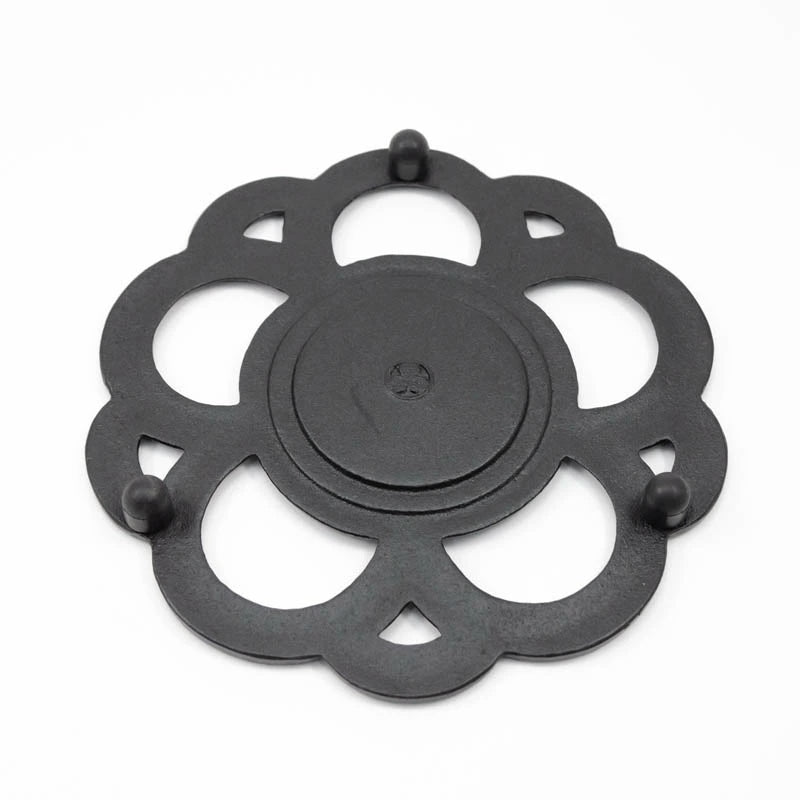 【及富】南部鉄器 鍋敷き 花丸(はなまる)直径16cm