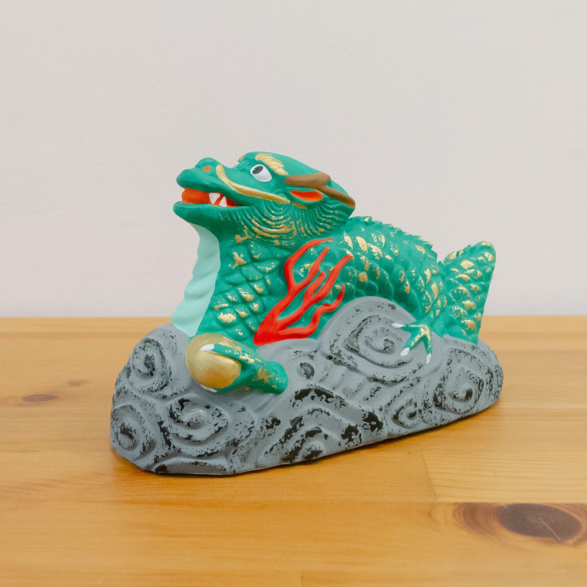 【つつみのおひなっこや】 干支 辰 竜 龍 たつ(中) 干支置物 堤人形