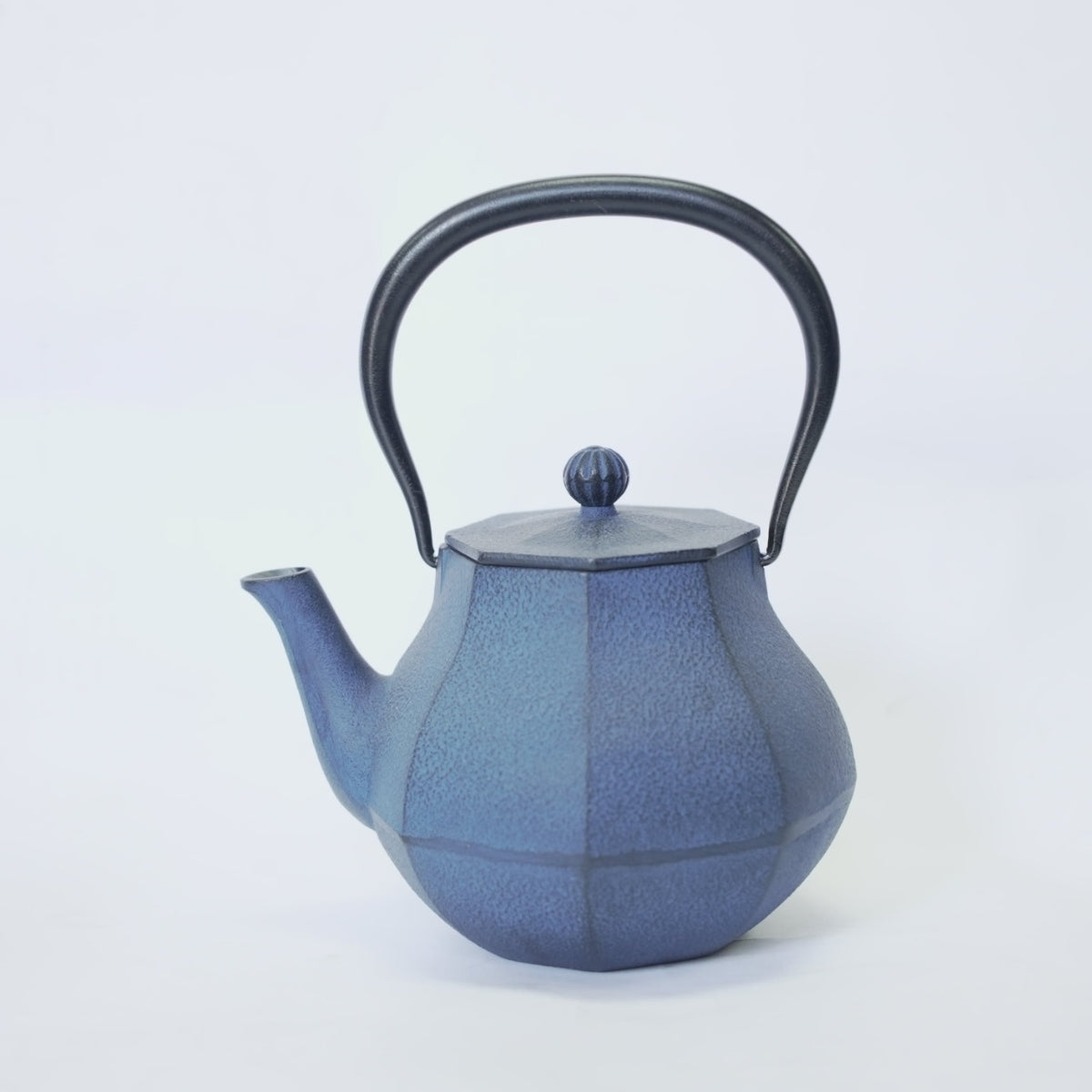 【及富】南部鉄器 及富 鉄瓶 みやび大 青 1L IH対応