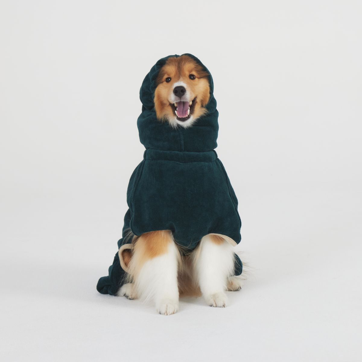 【TAILHIGH テールハイ】ドライローブ Go2 Drying Wearable Towel Mサイズ フォレストグリーン