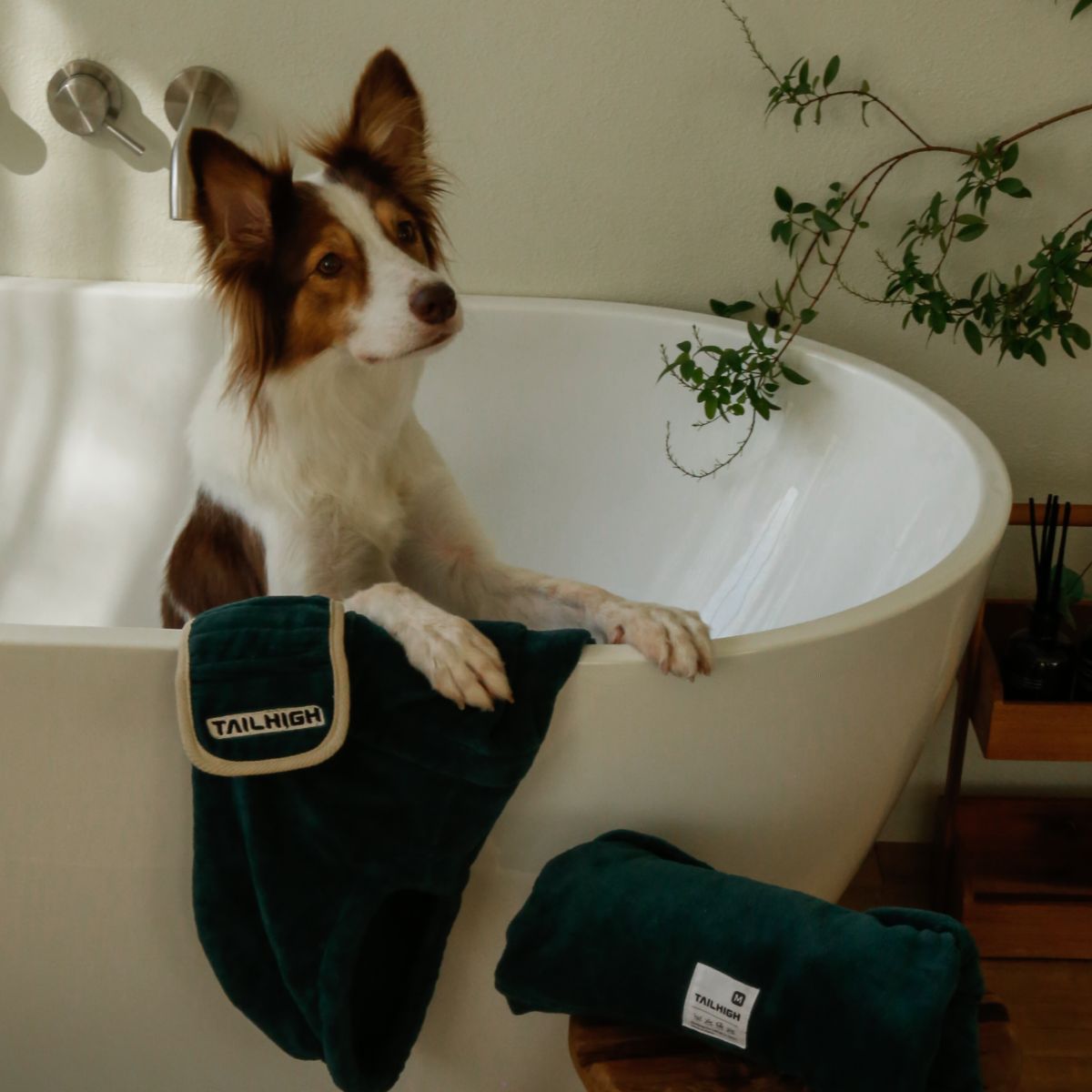 【TAILHIGH テールハイ】ドライローブ Go2 Drying Wearable Towel Mサイズ フォレストグリーン