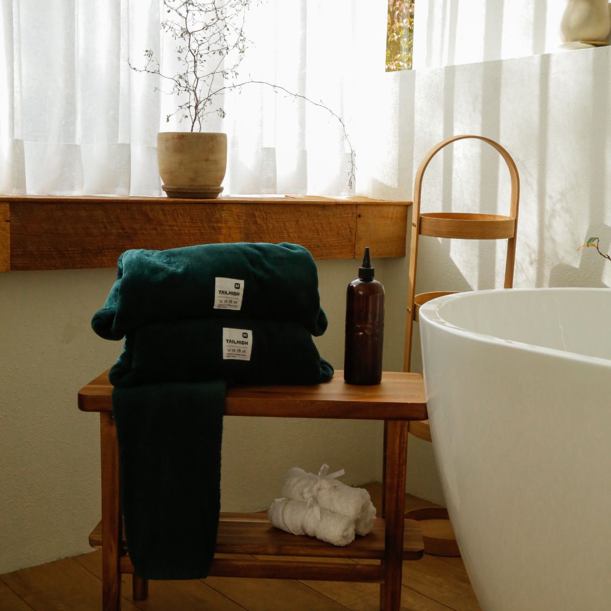 【TAILHIGH テールハイ】ドライローブ Go2 Drying Wearable Towel Mサイズ フォレストグリーン