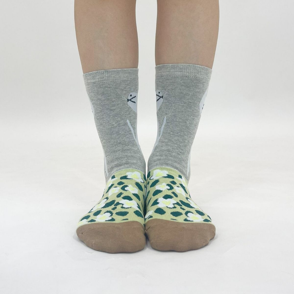 【JIN KITAMURA / 北村人×bpbp】SOCKS CAT IN FLOWER GARDEN 猫とお花畑 ソックス