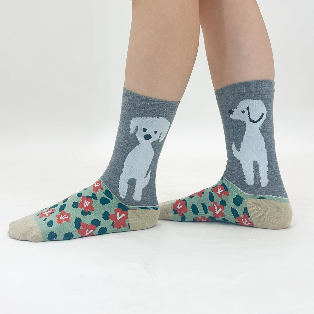 【JIN KITAMURA / 北村人×bpbp】SOCKS DOG IN FLOWER GARDEN 犬とお花畑 ソックス