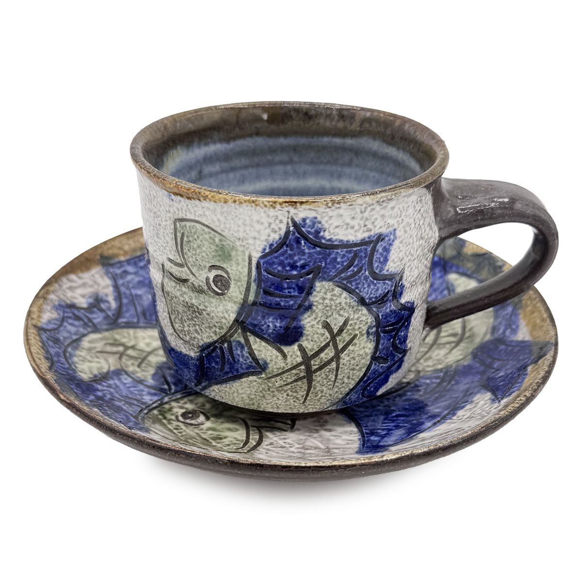 【日高見窯】カップ&ソーサー 掻き落とし魚 鈴木由香