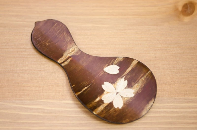 【冨岡商店】茶み(茶さじ) ひょうたん-桜 樺細工(かばざいく)