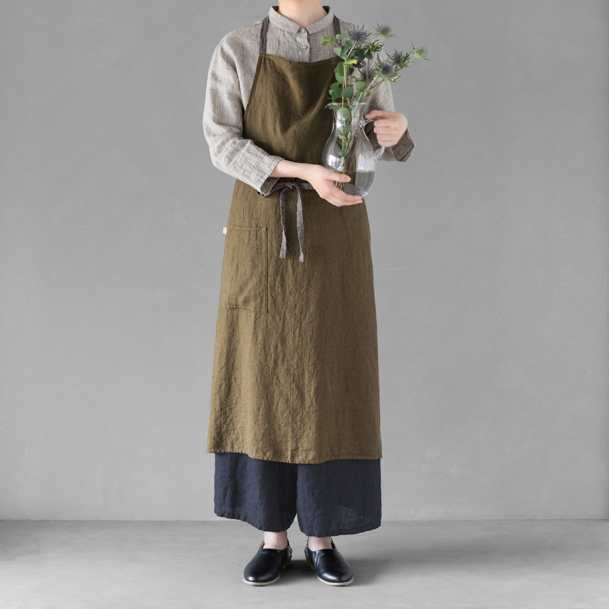 フルエプロン Lino e Lina A379 マノン カーキグリーン