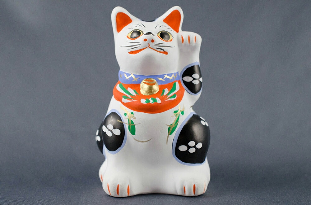 ヴィンテージ仙台堤人形　品格のあるお顔と色鮮やかな色彩が芸術的な招く招き猫 堤人形 つつみのおひなっこや 招き猫 左 (中)置物 和の