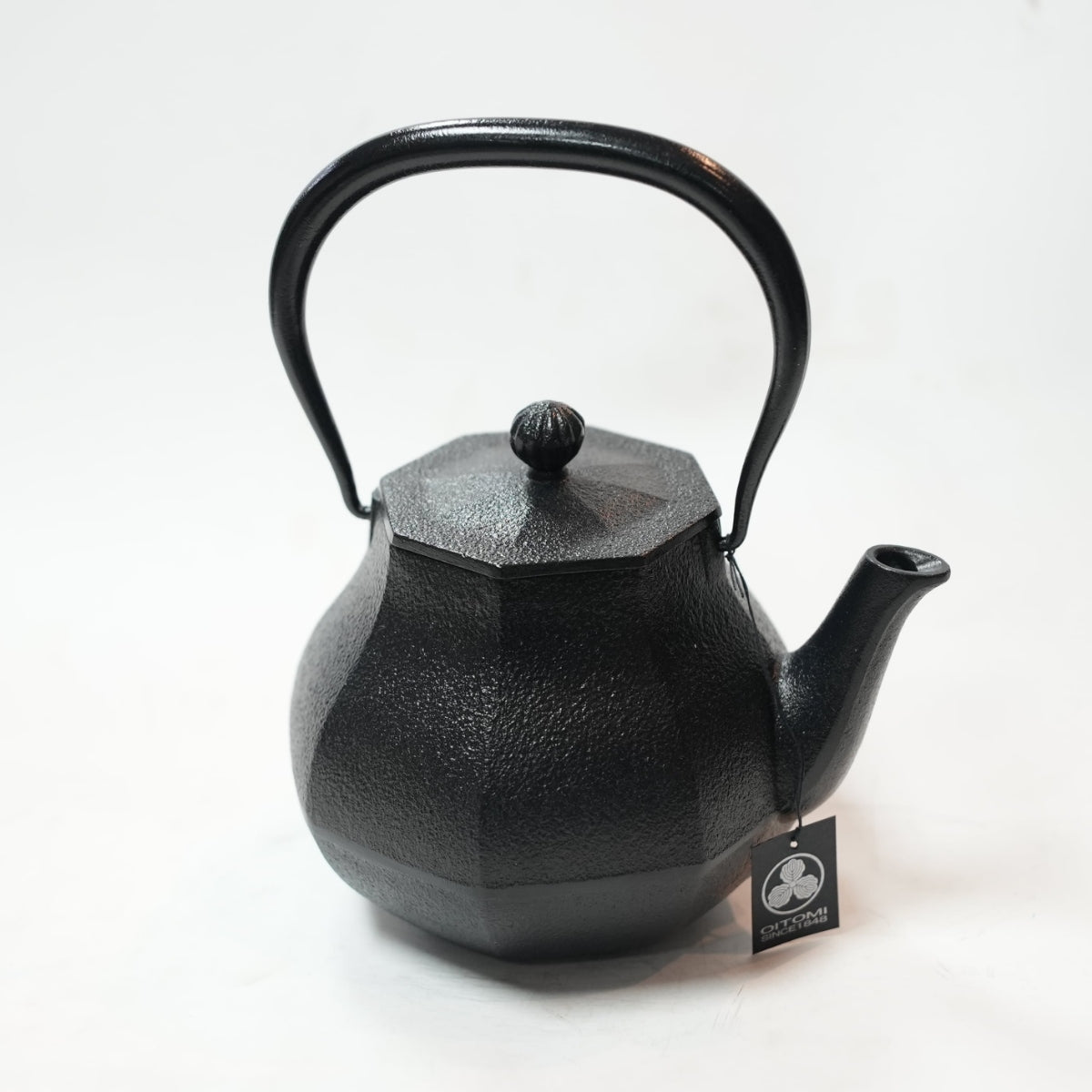 【及富】南部鉄器 及富 鉄瓶 みやび大 黒 1L IH対応