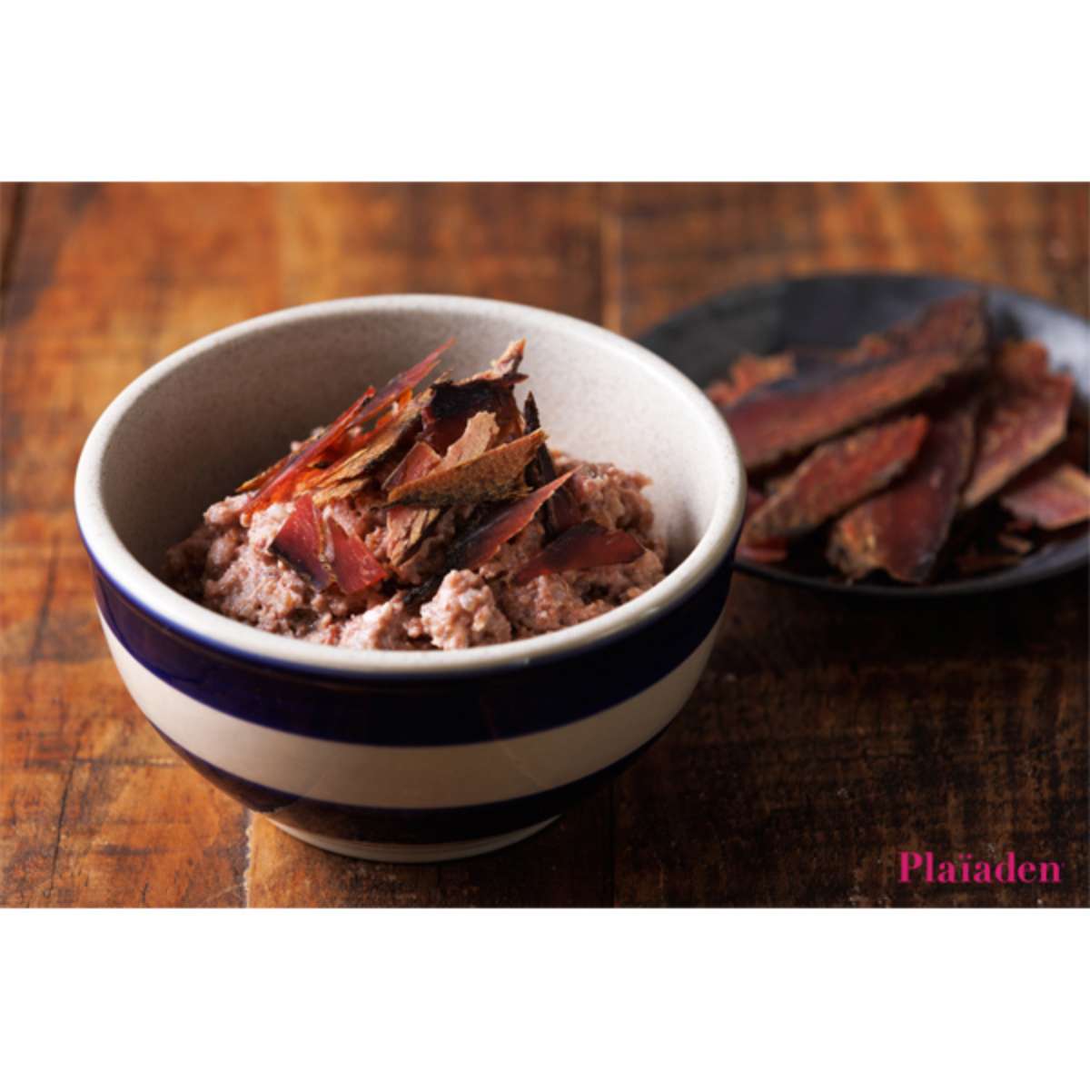 【Plaiaden プレイアーデン】燻製かつお 厚削り 30g for Dog/Cat（タネンバウム）トッピング