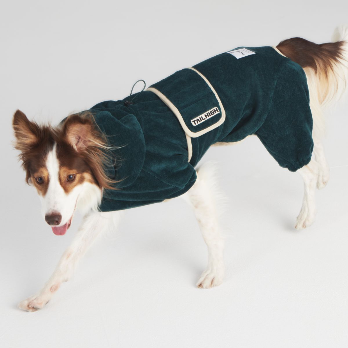 【TAILHIGH テールハイ】ドライローブ Go2 Drying Wearable Towel SMサイズ フォレストグリーン